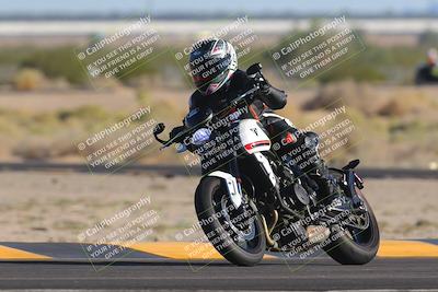media/Nov-06-2023-Moto Forza (Mon) [[ce023d0744]]/3-Intermediate Group/Session 5 (Turn 4)/